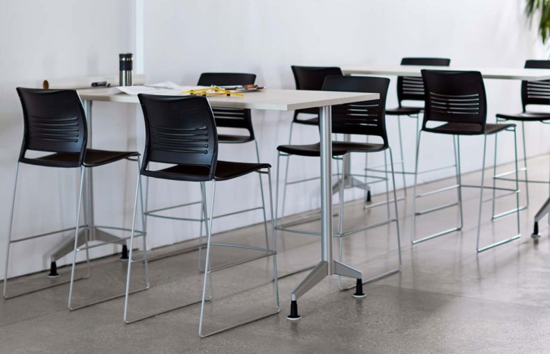 strive_hd_cafe_stool_1