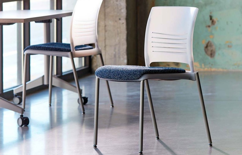 strive_stack_chair_1